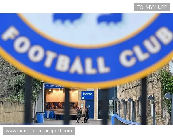 切尔西未能突破卡拉巴赫防线，2-2战平留下隐忧，切尔西战胜巴萨